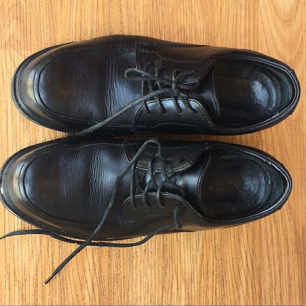 RED WING SHOES - Picture 2 of 12